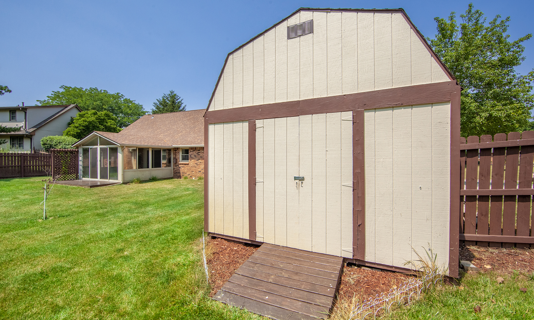 1019 Lancashire Lane Pendleton, IN 46064 - Photo 43 of 46