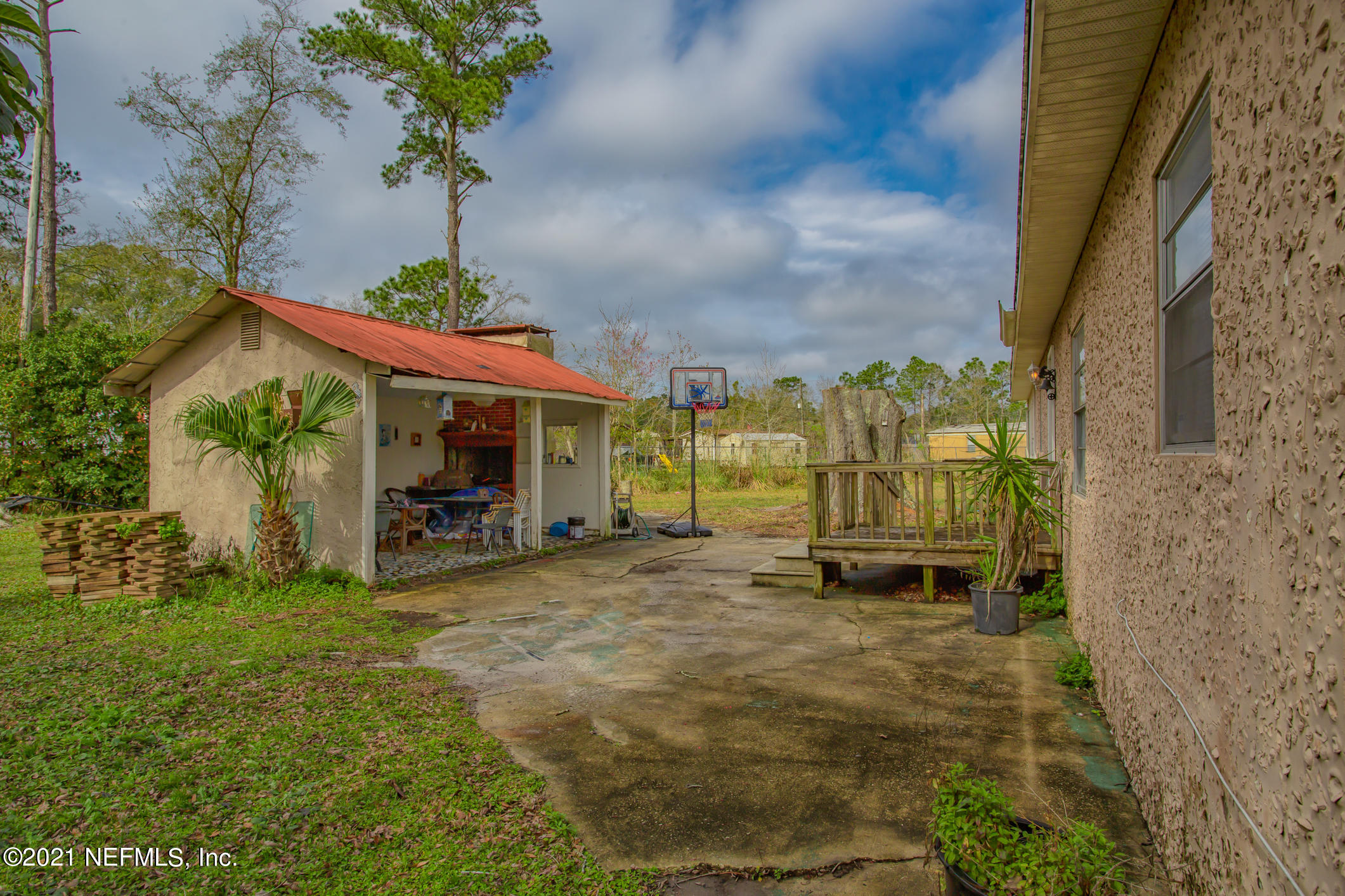 9832 Sandler Road Jacksonville, FL 32222 - Photo 12 of 19 Covered Patio
