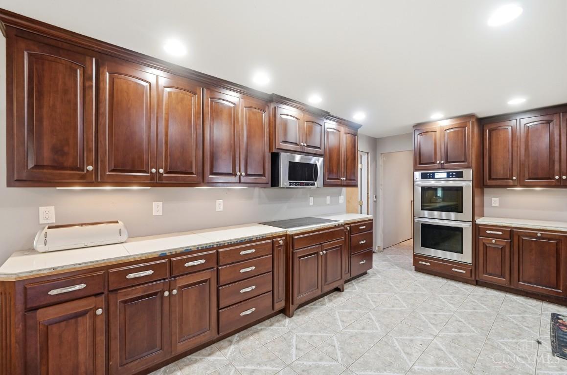 637 West Foster-Maineville Road Maineville, OH 45039 - Photo 16 of 56 Gallery Image 16