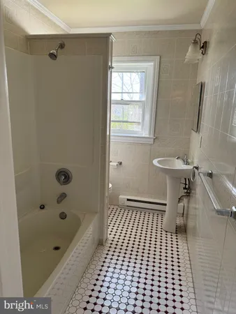 $1,200 | 20 Black Horse Road, Unit 5, Paradise, PA 17562