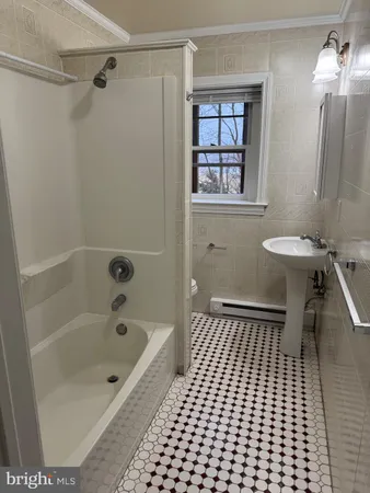 $1,200 | 20 Black Horse Road, Unit 5, Paradise, PA 17562