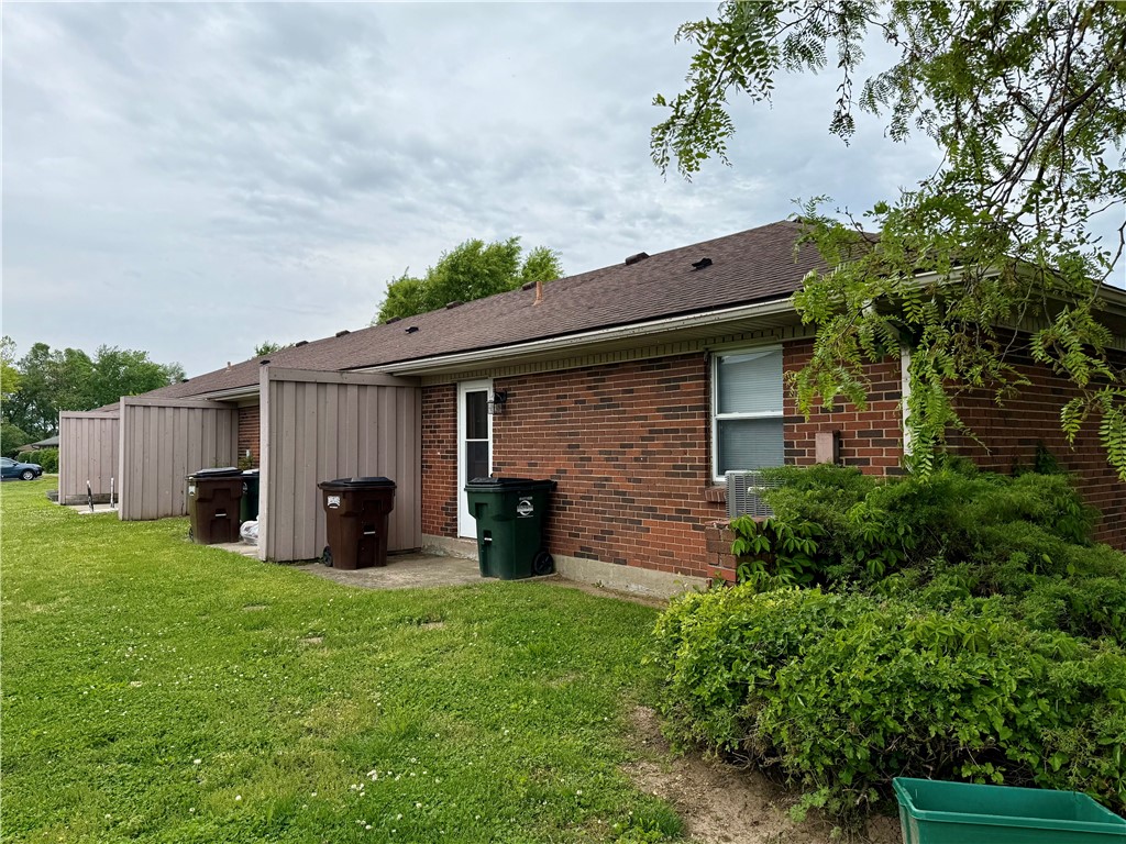 5253 Lamme Road Dayton, OH 45439 - Photo 9 of 87 Gallery Image 9