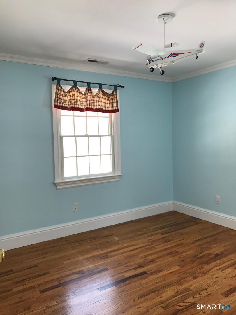 51 Continental Drive Ridgefield, CT 06877 - Photo 10 of 17