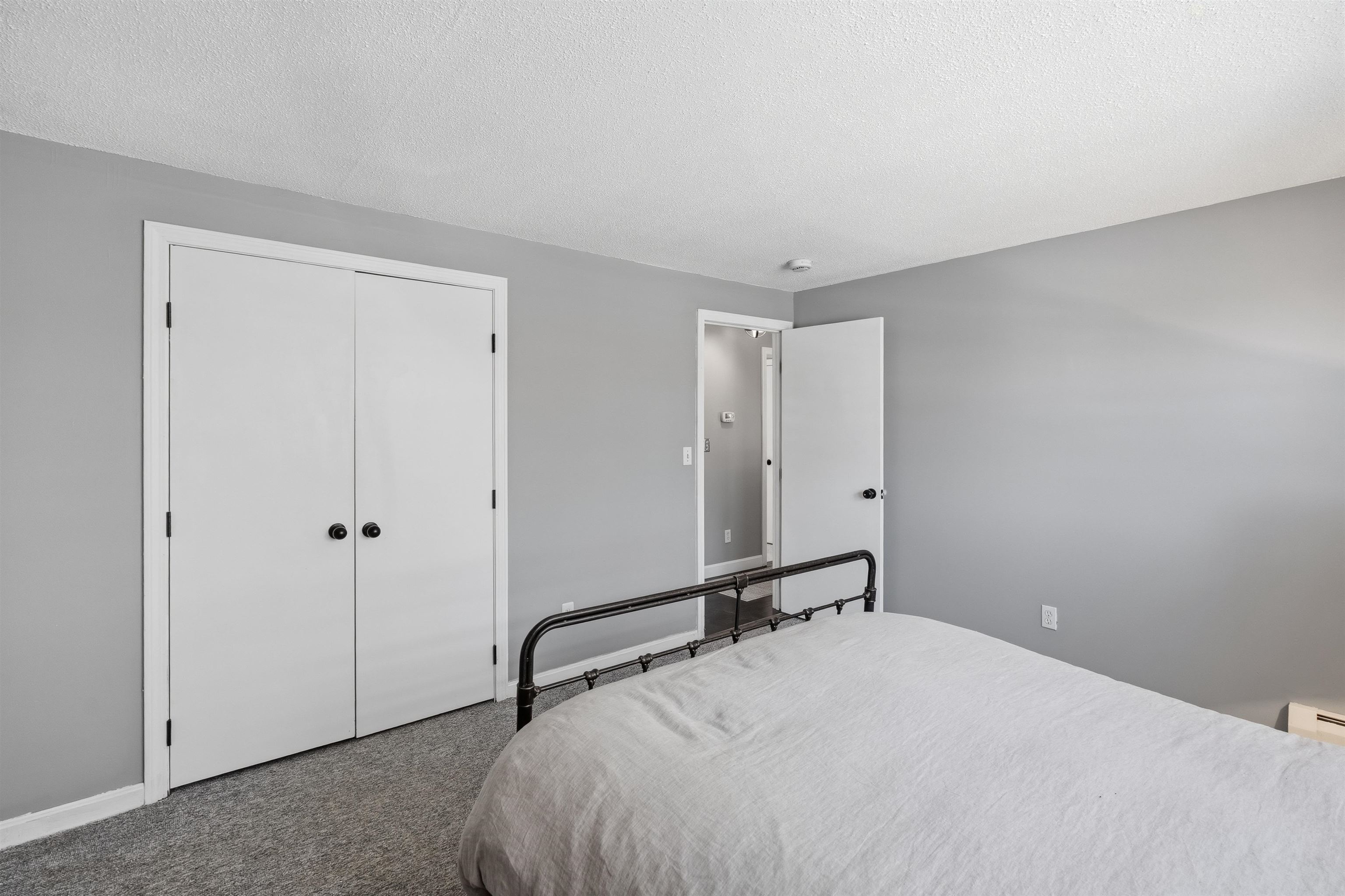 81 Theophile Street Manchester, NH 03102 - Photo 13 of 30