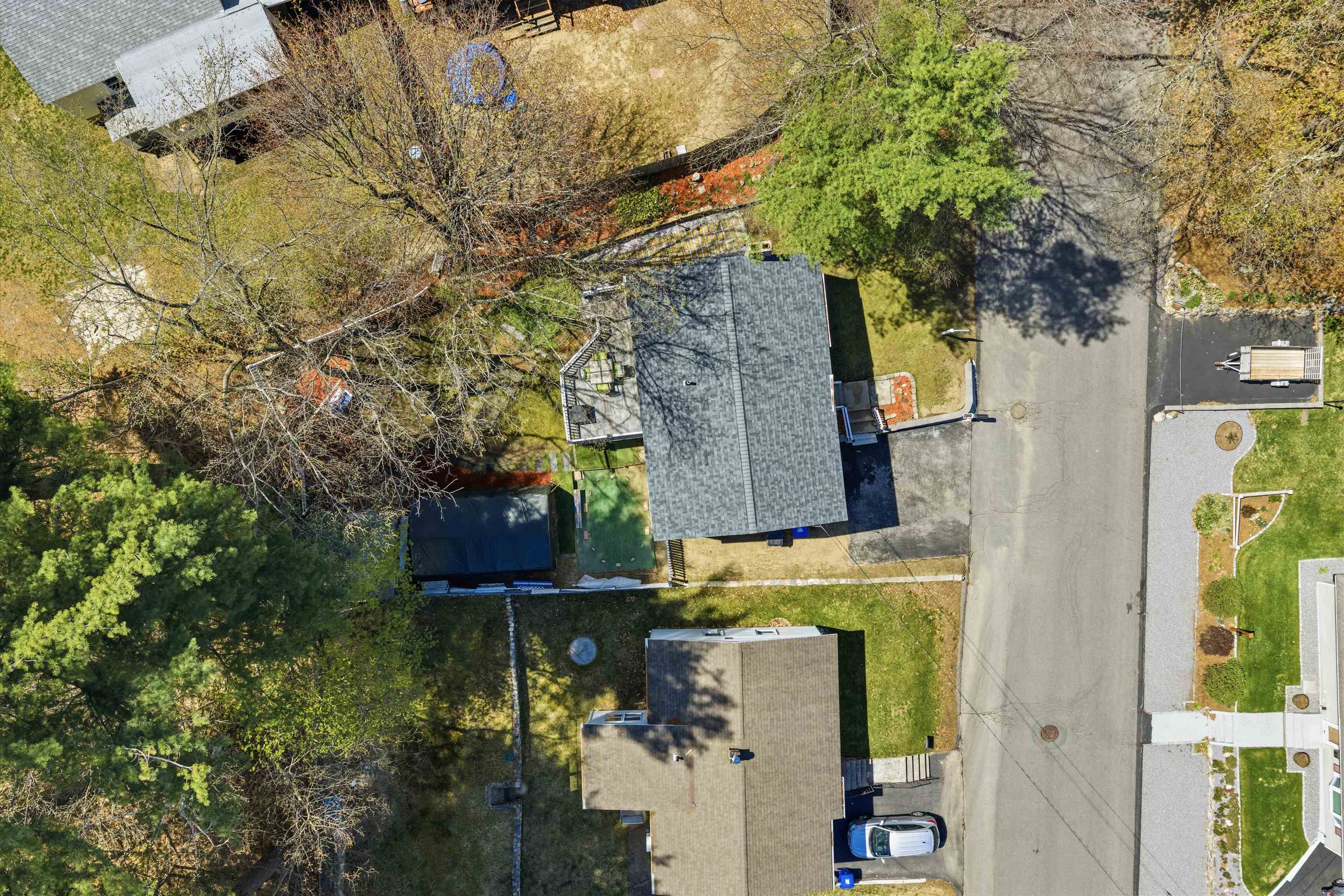 81 Theophile Street Manchester, NH 03102 - Photo 27 of 30