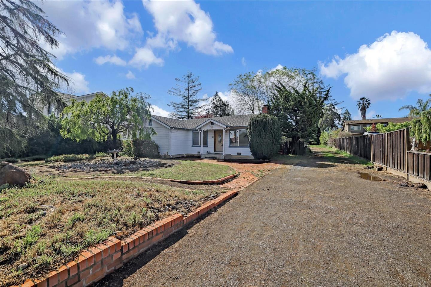 679 Sleeper Avenue Mountain View, CA 94040 - Photo 6 of 51 a view of a house with a yard