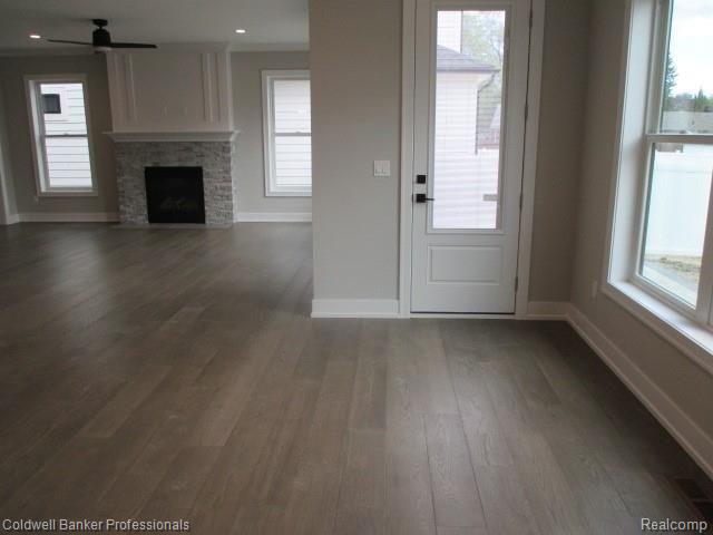 4107 Buckingham Road Royal Oak, MI 48073 - Photo 13 of 46 BREAKFAST NOOK
