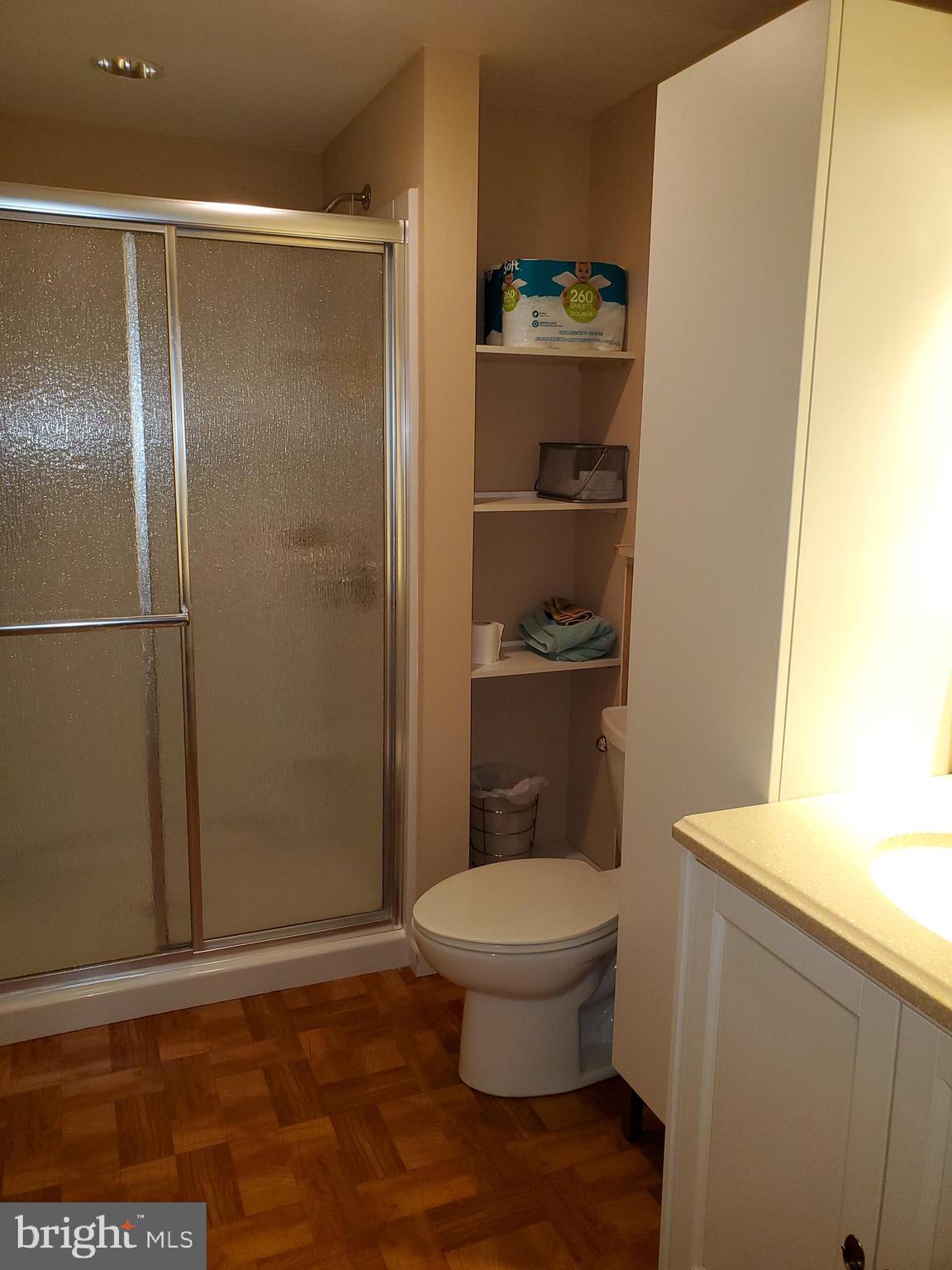 2787 Cedar Drive Riva, MD 21140 - Photo 28 of 35 Walk through bathroom