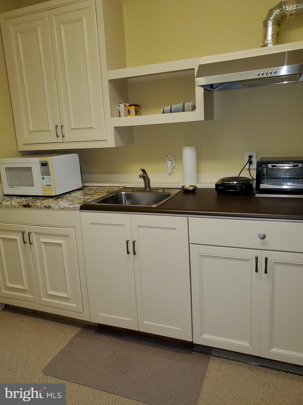 2787 Cedar Drive Riva, MD 21140 - Photo 31 of 35 In-law suite kitchen