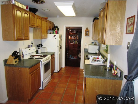 601 Northwest 35th Street Gainesville, FL 32607 - Photo 2 of 13