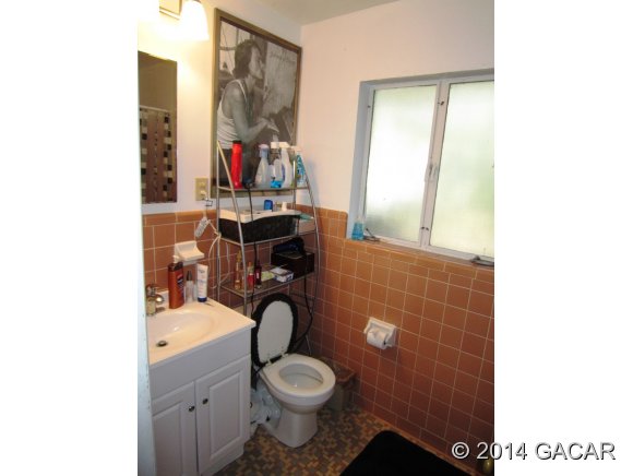601 Northwest 35th Street Gainesville, FL 32607 - Photo 11 of 13