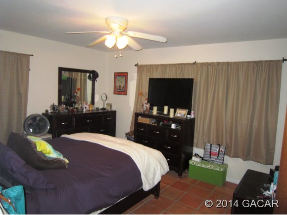 601 Northwest 35th Street Gainesville, FL 32607 - Photo 6 of 13