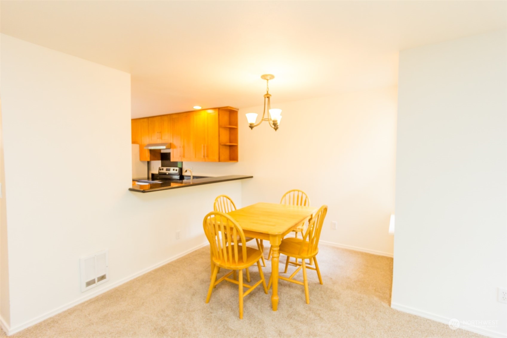 833 Southwest Sunset Boulevard, Unit H40 Renton, WA 98057 - Photo 8 of 20 Gallery Image 8