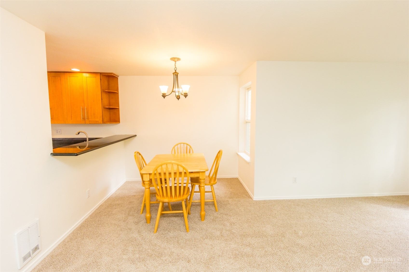 833 Southwest Sunset Boulevard, Unit H40 Renton, WA 98057 - Photo 9 of 20 Gallery Image 9