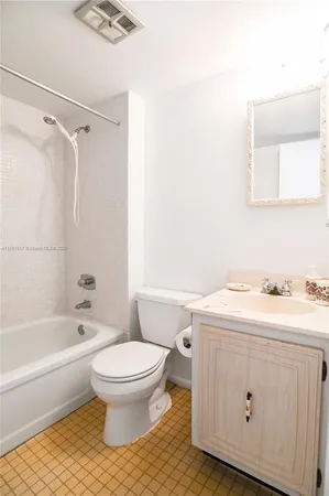 a view of kitchen and washer and dryer