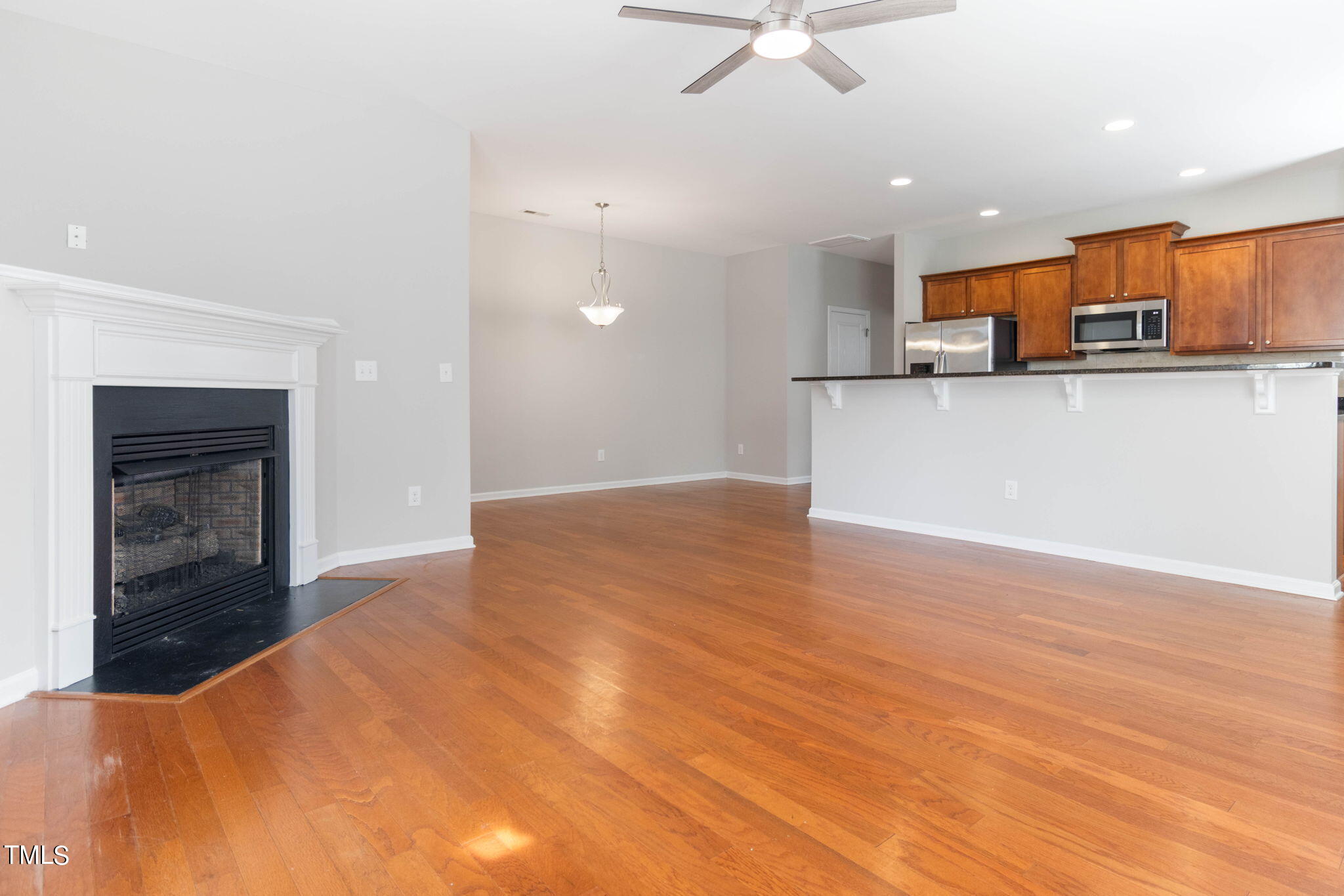 503 Dragby Lane Raleigh, NC 27603 - Photo 4 of 32 4-web-or-mls-IMG_9739