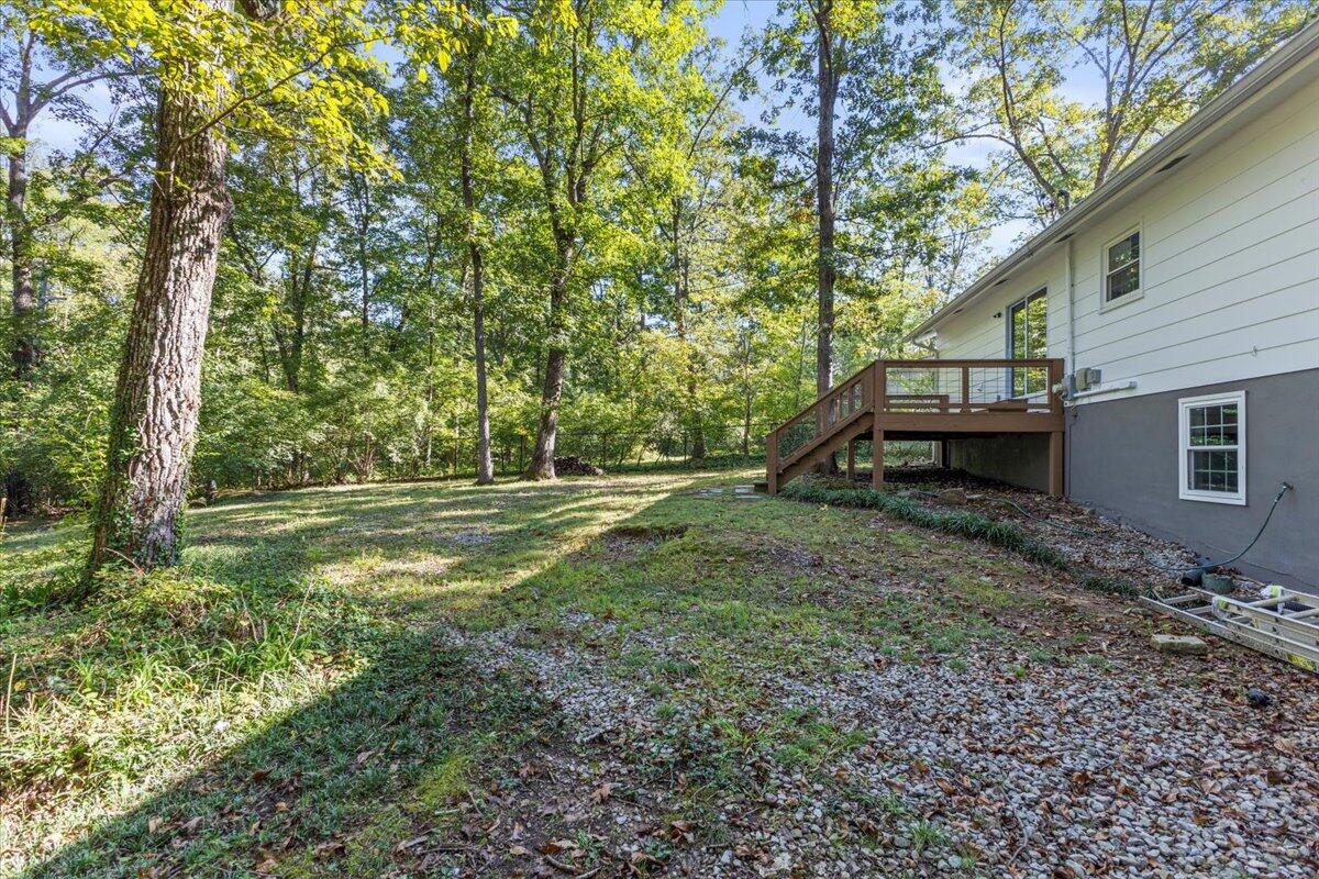 921 Ridgeway Avenue Signal Mountain, TN 37377 - Photo 35 of 43 35-IMG_0090
