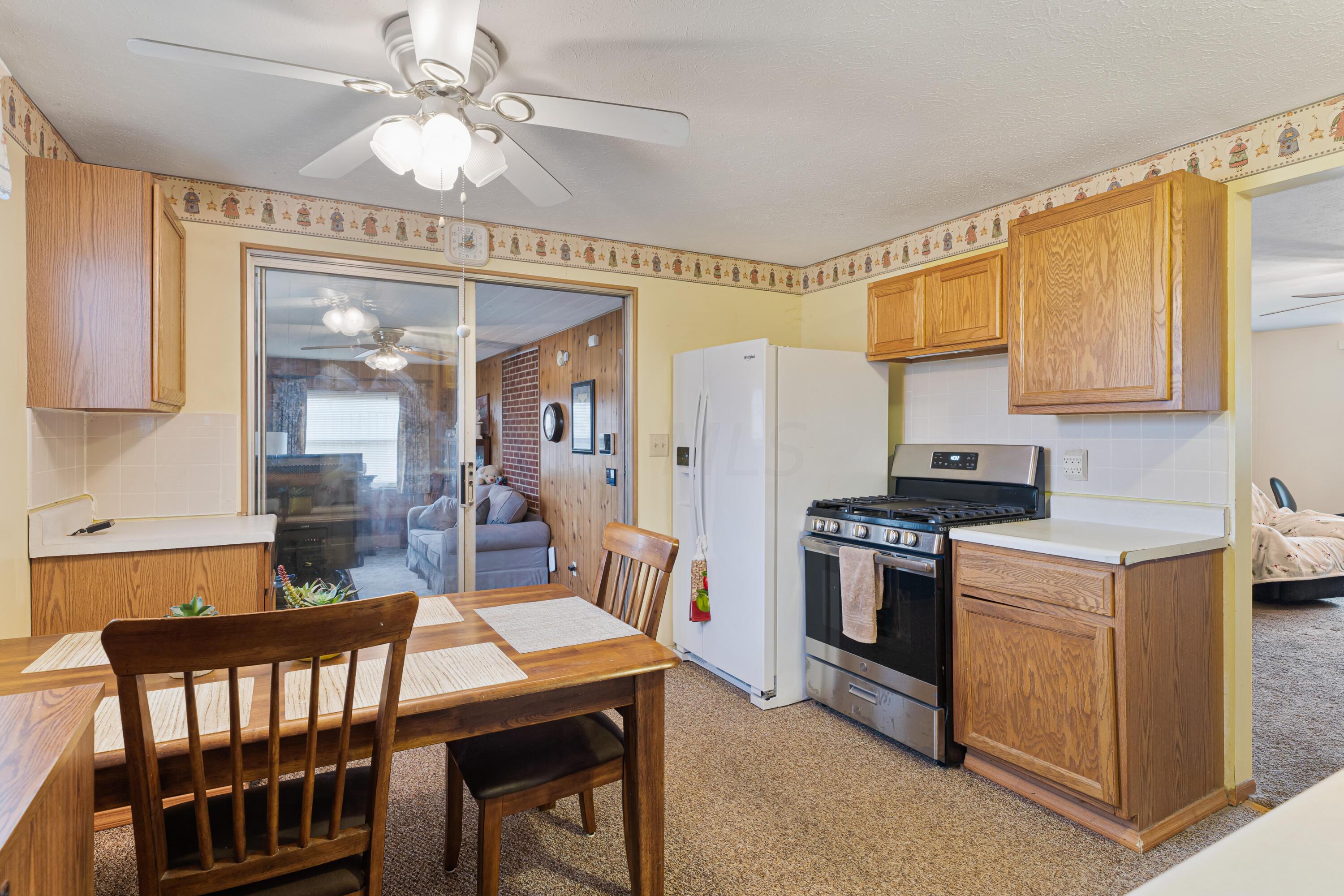 3818 Eakin Road Columbus, OH 43228 - Photo 11 of 26 3818 Eakin Rd_MLS_11