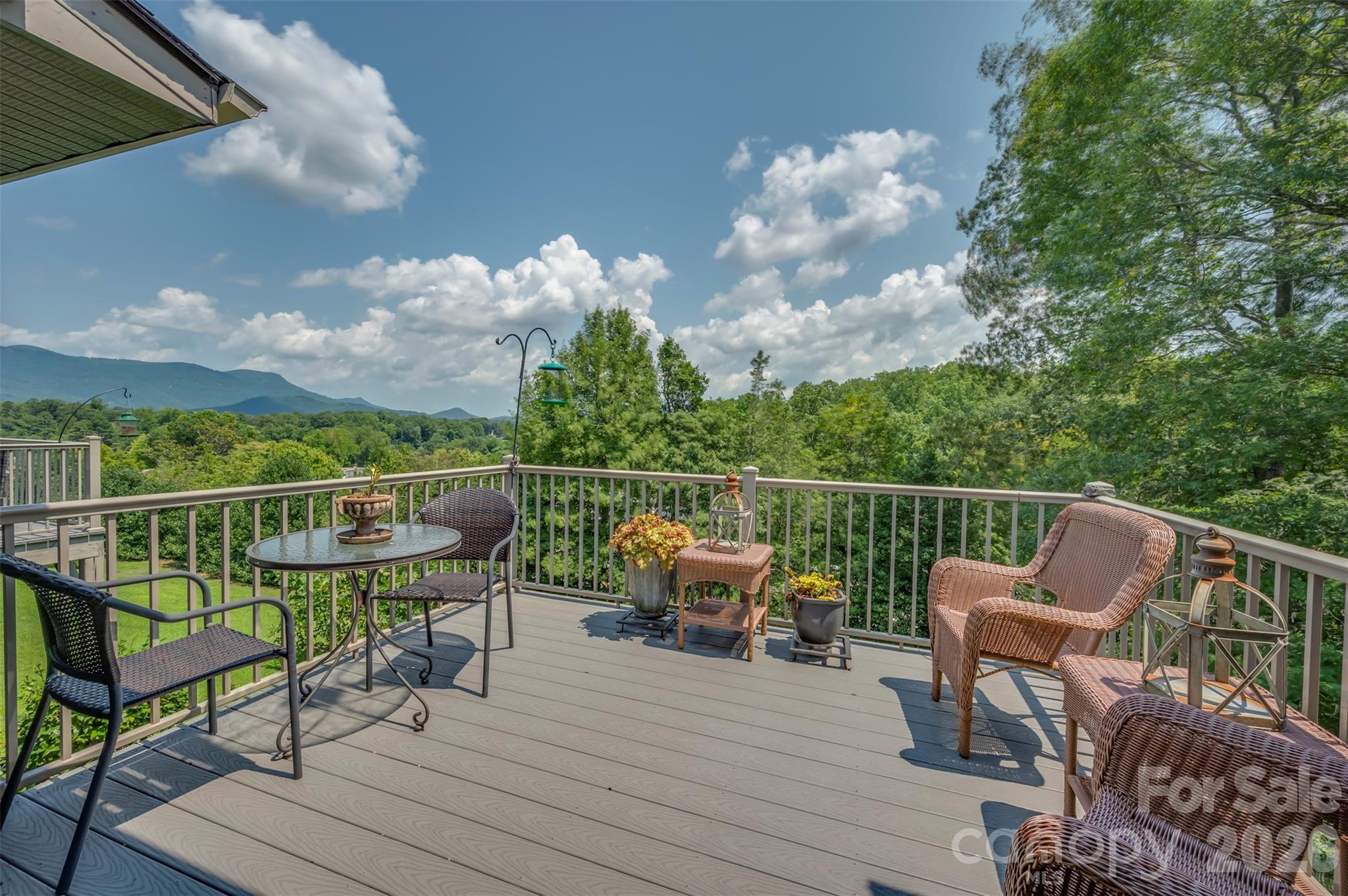 77 Chestnut Street, Unit 305 Tryon, NC 28782 - Photo 8 of 36 Gallery Image 8