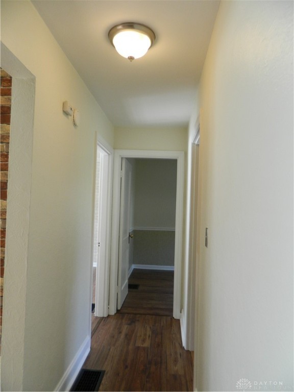 433 Lewiston Road Kettering, OH 45429 - Photo 11 of 28 Gallery Image 11