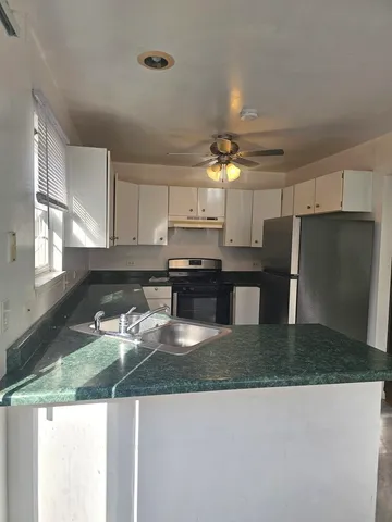 $2,200 | 723 Tiffany Court, Antioch, IL 60002