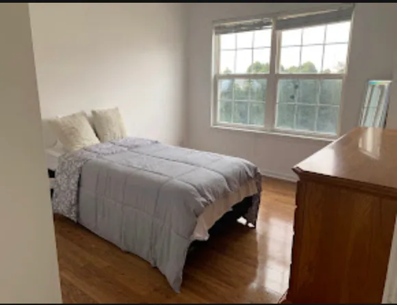 $2,300 | 723 Tiffany Court, Antioch, IL 60002