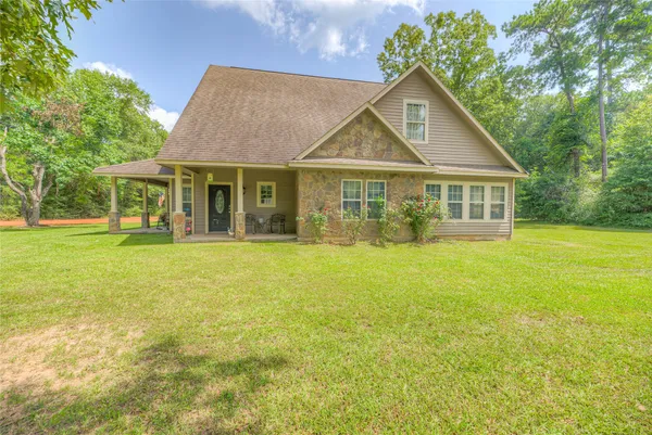 $546,000 | 110 Happy Trails Road, Coldspring, TX 77331