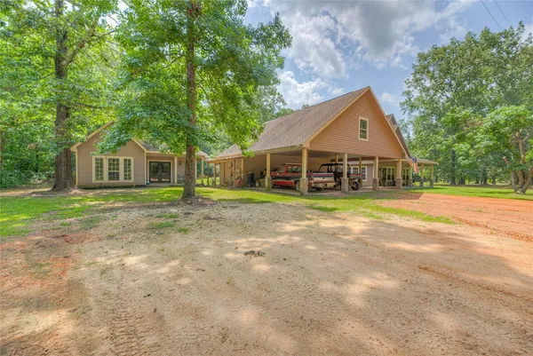 $530,000 | 110 Happy Trails Road, Coldspring, TX 77331