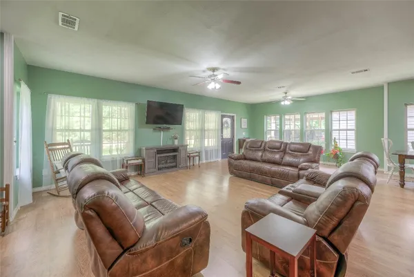 $530,000 | 110 Happy Trails Road, Coldspring, TX 77331