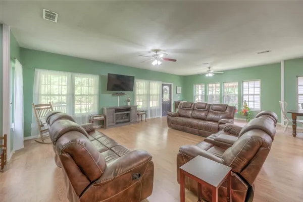 $530,000 | 110 Happy Trails Road, Coldspring, TX 77331