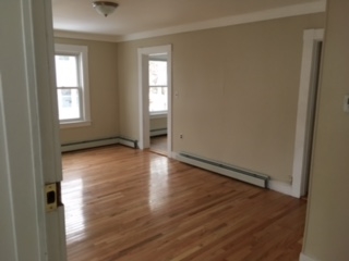 52 Riddle Street Manchester, NH 03102 - Photo 22 of 38