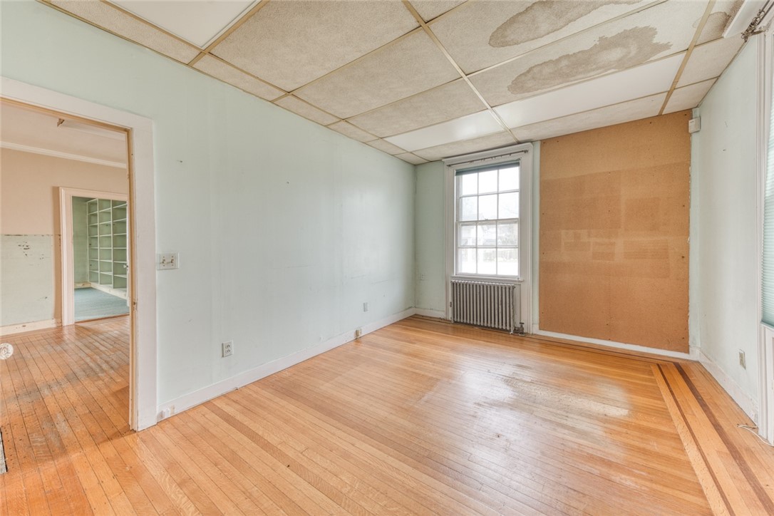 2 Elm Street Westerly, RI 02891 - Photo 16 of 50