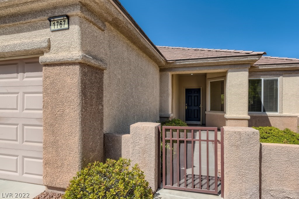 1767 Black Fox Canyon Road Henderson, NV 89052 - Photo 3 of 39