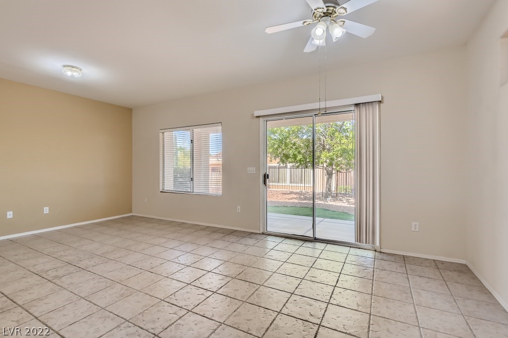 1767 Black Fox Canyon Road Henderson, NV 89052 - Photo 8 of 39