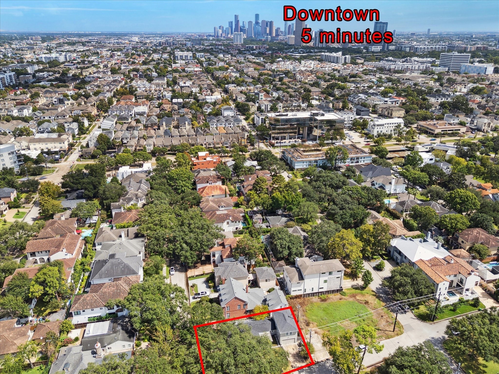 6047 Floyd Street Houston, TX 77007 - Photo 22 of 22 an aerial view of a city