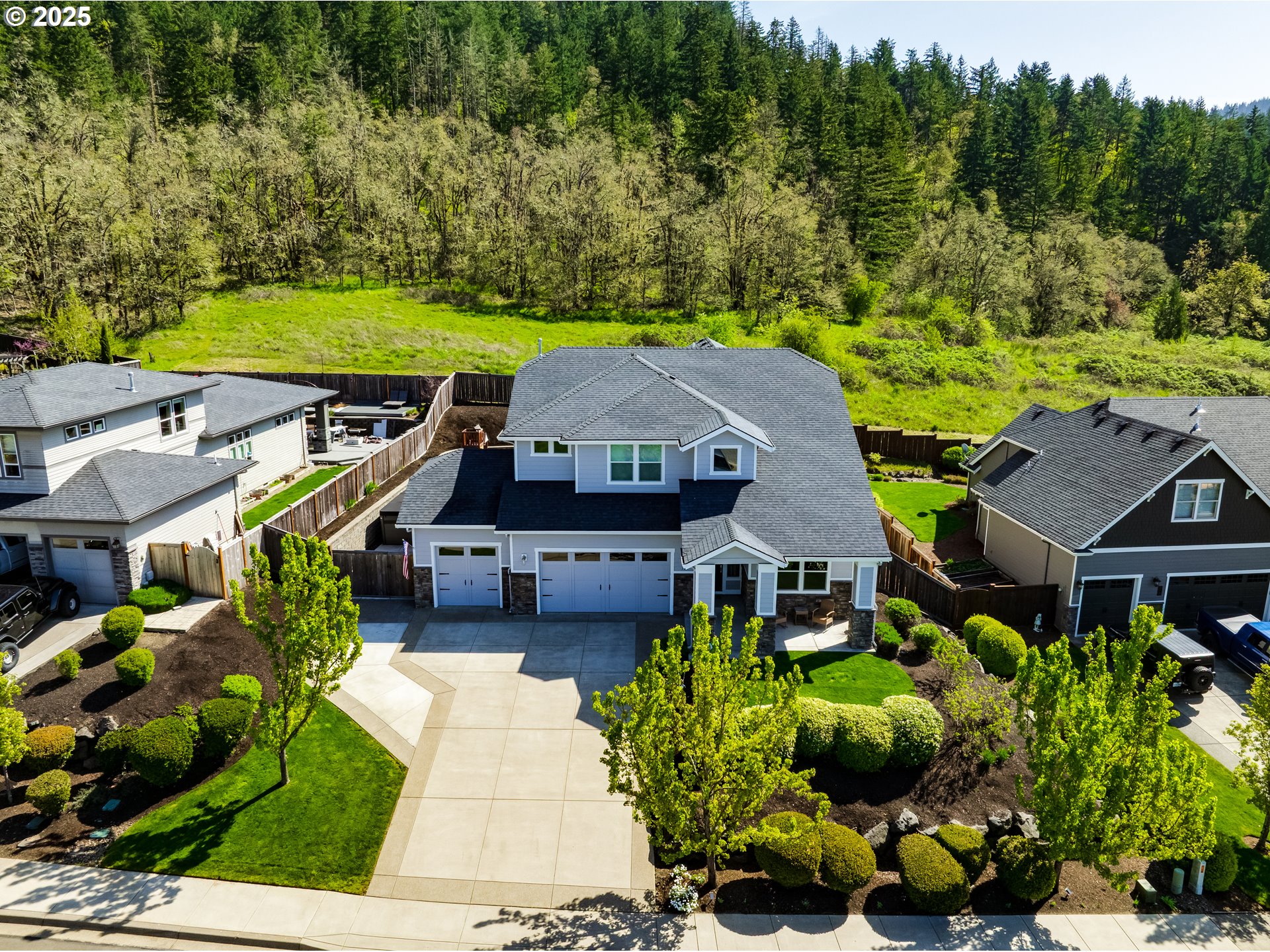 787 Mountaingate Drive Springfield, OR 97478 - Photo 1 of 48 Gallery Image 1