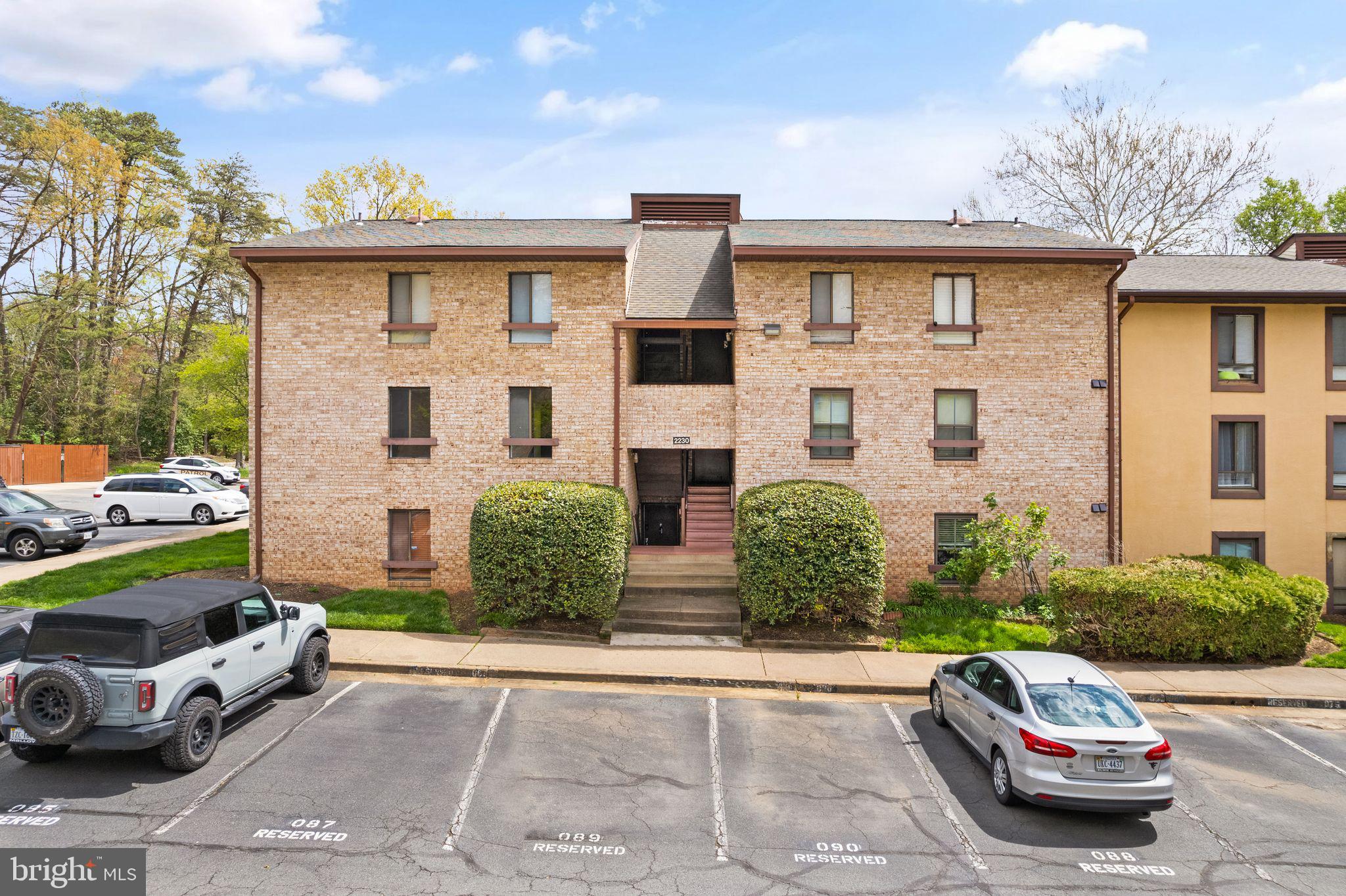 2230 Castle Rock Square, Unit 1B Reston, VA 20191 - Photo 5 of 38 Gallery Image 5