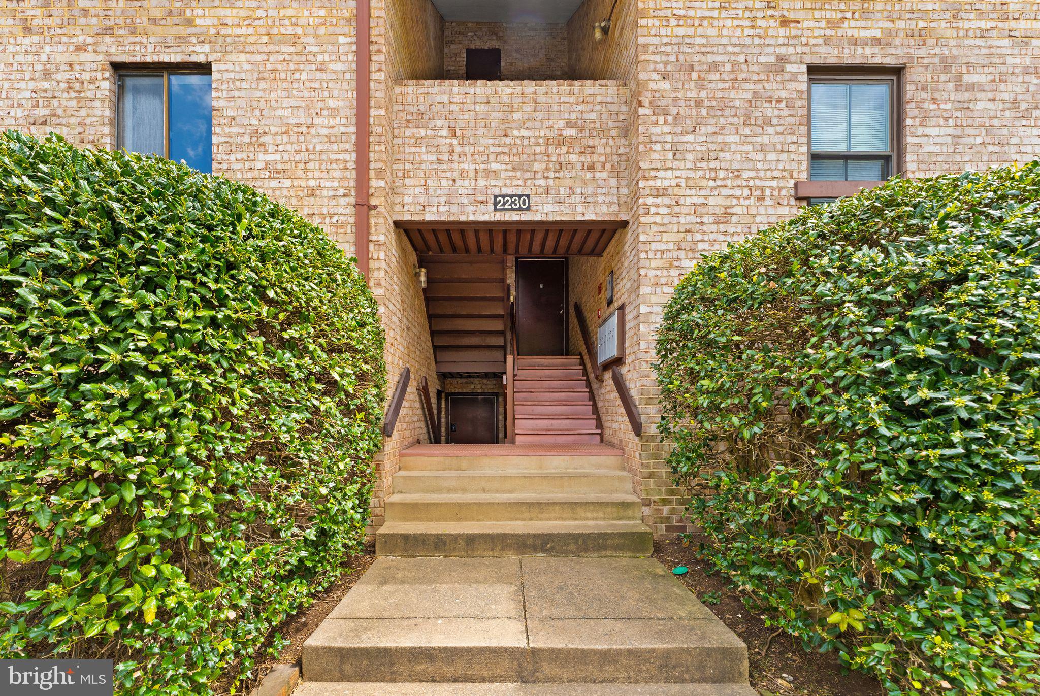 2230 Castle Rock Square, Unit 1B Reston, VA 20191 - Photo 6 of 38 Gallery Image 6