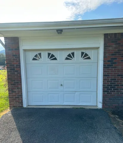 $225,000 | 1101 Betsy Pack Drive, Jasper, TN 37347