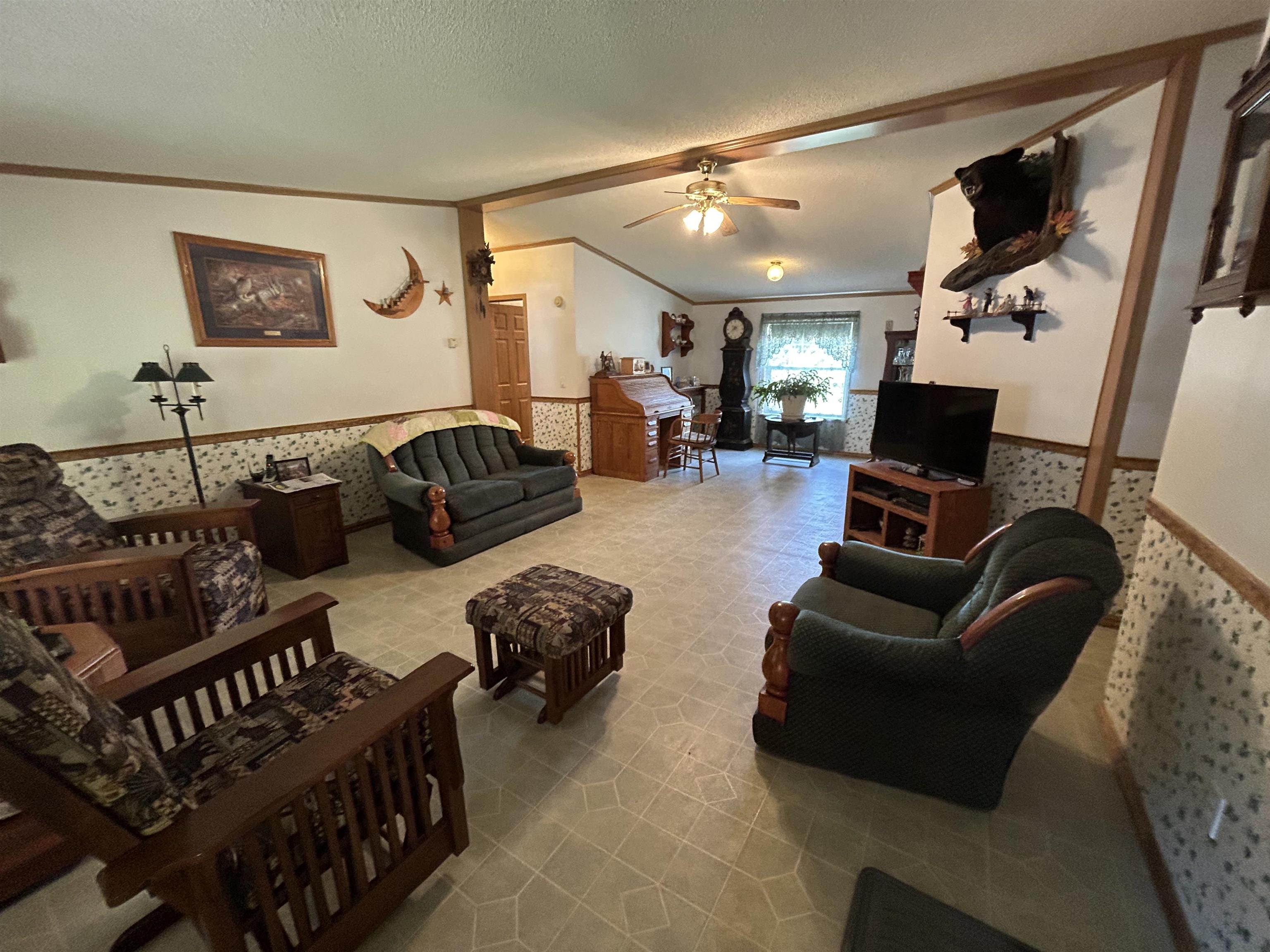 421 Us Route Stratford, NH 03590 - Photo 4 of 45 Gallery Image 4