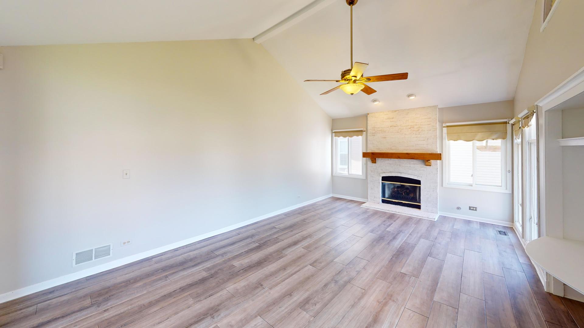 620 Waterfall Lane Elgin, IL 60124 - Photo 10 of 29
