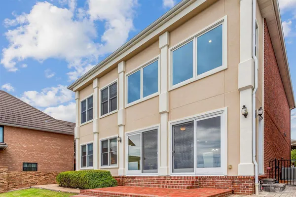 $1,400,000 | 1606 Waters Edge, Pensacola, FL 32507