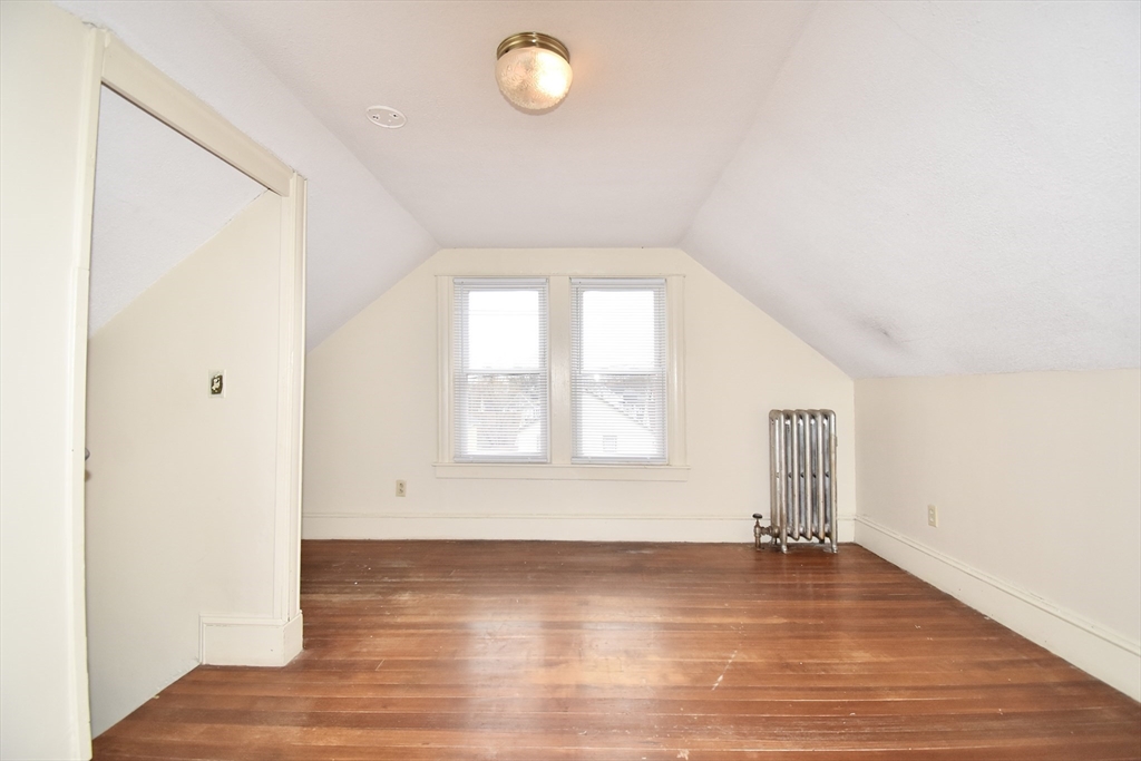 99-101 Middlesex Street Springfield, MA 01109 - Photo 17 of 25 Gallery Image 17