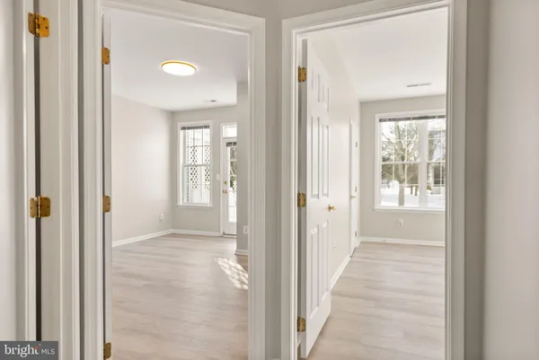 $575,000 | 6932 Walnut Hill Drive, Gainesville, VA 20155