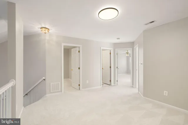 $600,000 | 6932 Walnut Hill Drive, Gainesville, VA 20155