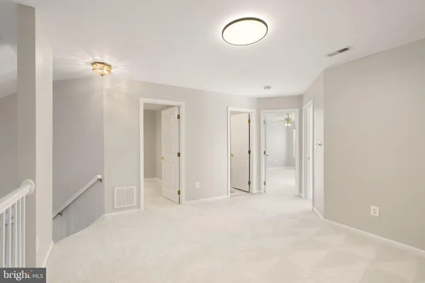 $575,000 | 6932 Walnut Hill Drive, Gainesville, VA 20155