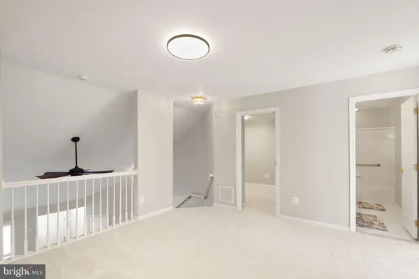 $575,000 | 6932 Walnut Hill Drive, Gainesville, VA 20155