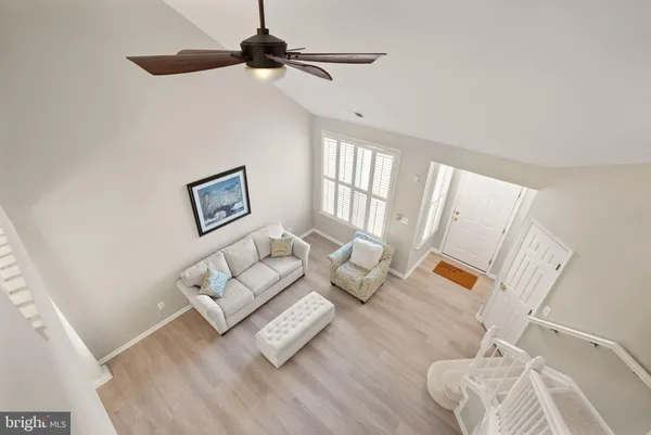$575,000 | 6932 Walnut Hill Drive, Gainesville, VA 20155