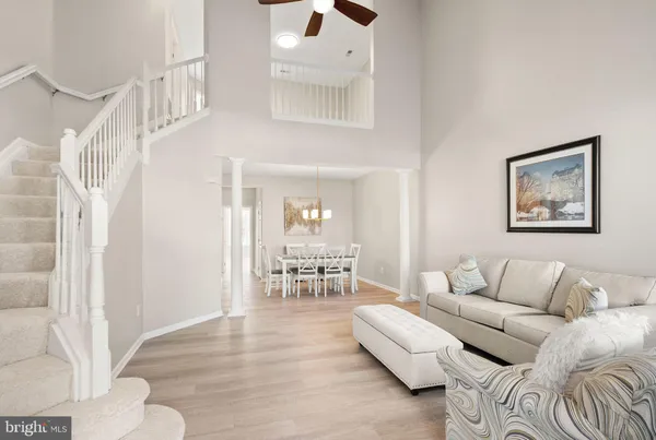 $575,000 | 6932 Walnut Hill Drive, Gainesville, VA 20155