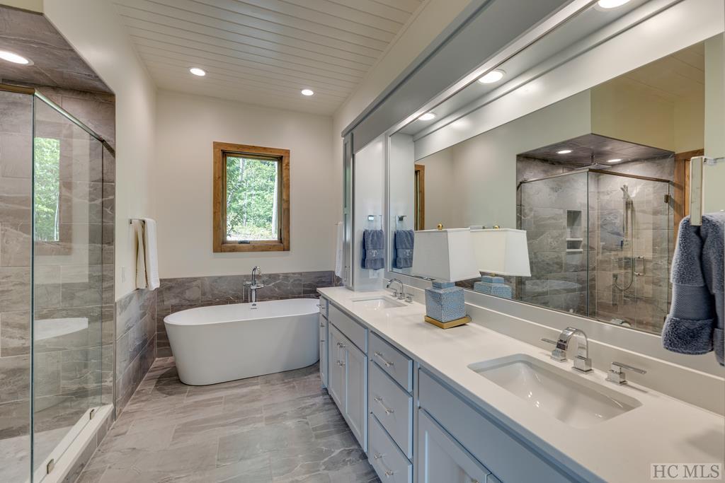 92 Forestland Road Cashiers, NC 28717 - Photo 15 of 35 Gallery Image 15